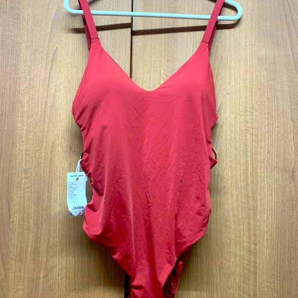 Women’s secret swimsuit